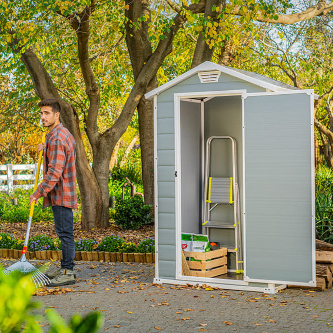 Manor 4x3ft (1.2m x 0.9m) Shed