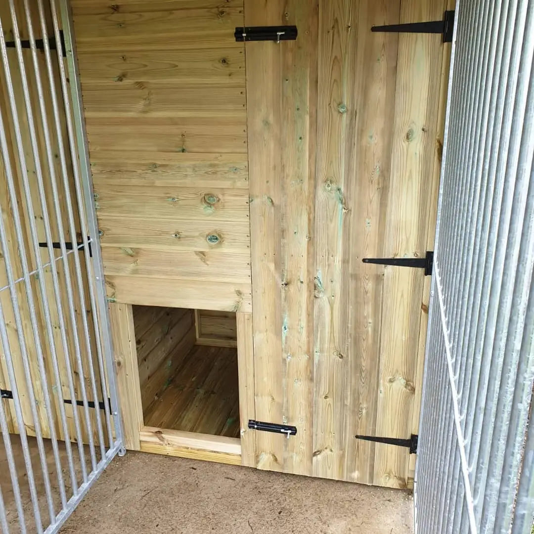 6.5 x 7ft Double Dog Kennel – Professional Installation Included